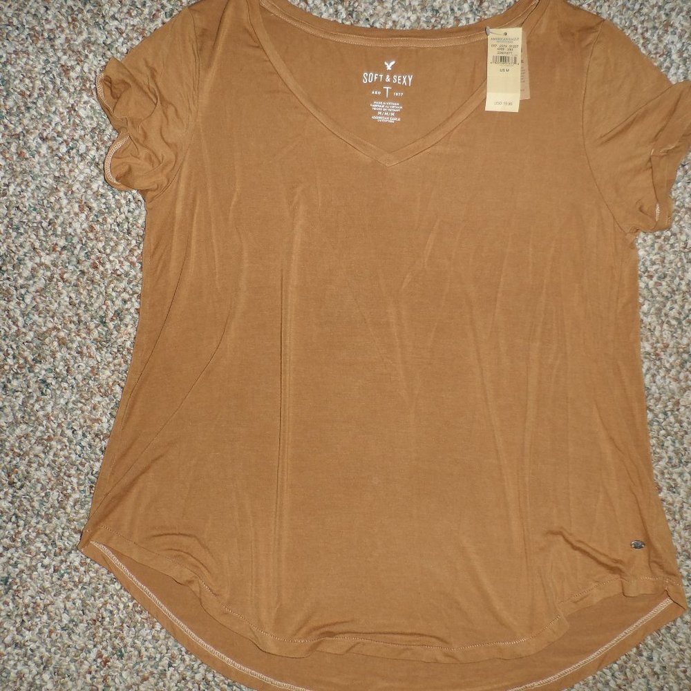 New American Eagle Outfitters Soft And Sexy T Shirt  Size Small